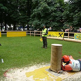 Waldaufseher beim Forstwettkampf 2011