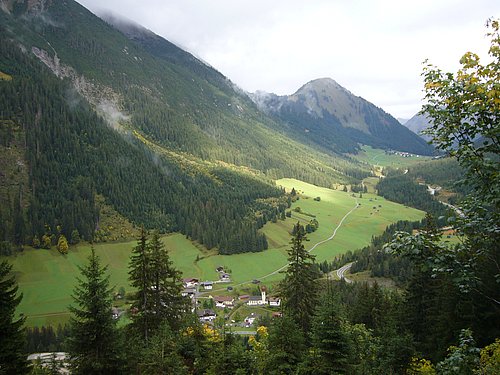 Blick auf Namlos und Kelmen