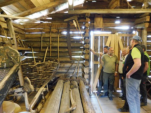 Alte Werkzeuge im Löberstall